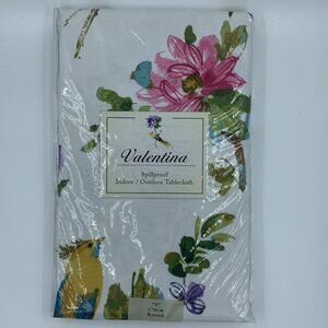 Valentina Tablecloth 70" Round